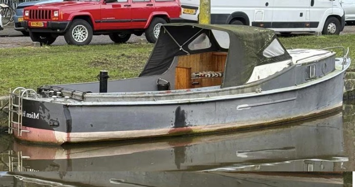 foto: 4 Sleepboot 9,00