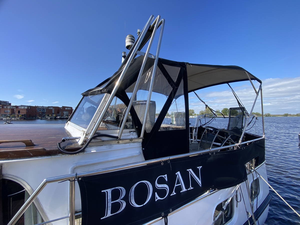 foto: 20 Gillissen  1130 AK Spiegelkotter