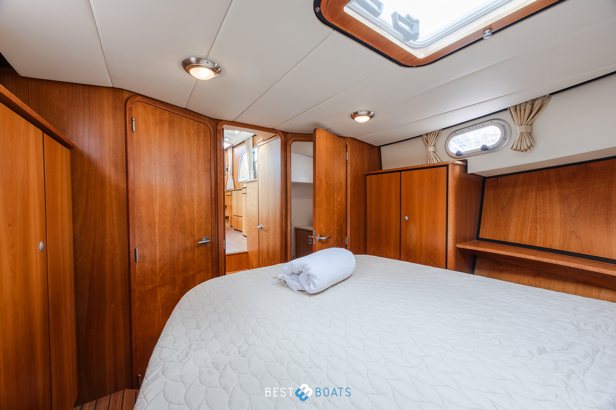 foto: 25 Linssen Grand Sturdy 34.9 AC