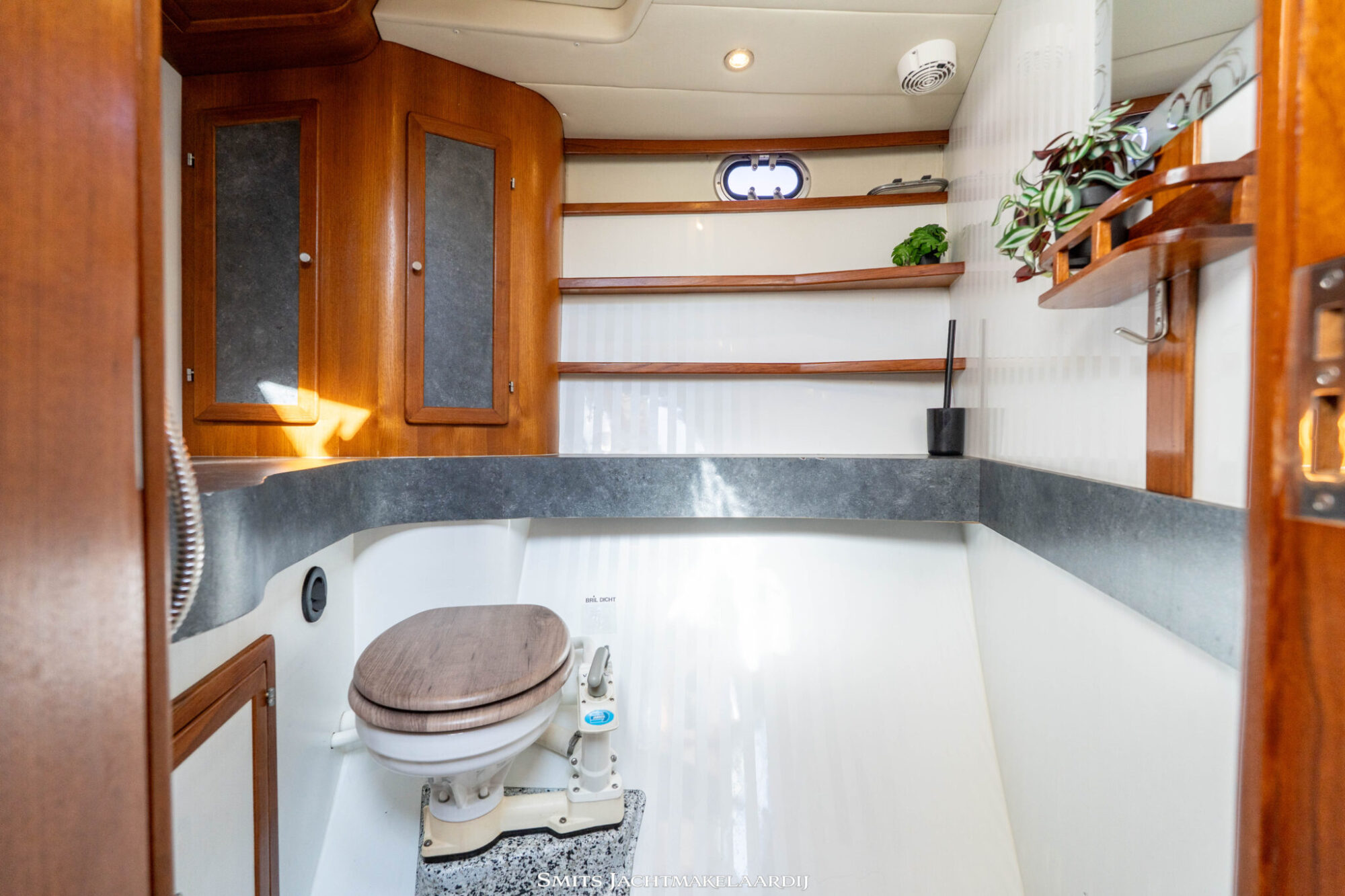 foto: 16 Barkas Barkas 11.00 OK