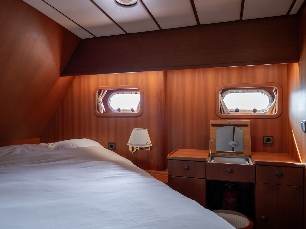 foto: 22 Laancruiser 2100