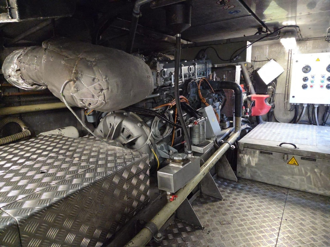 foto: 13 Ex Loodsboot 16.00