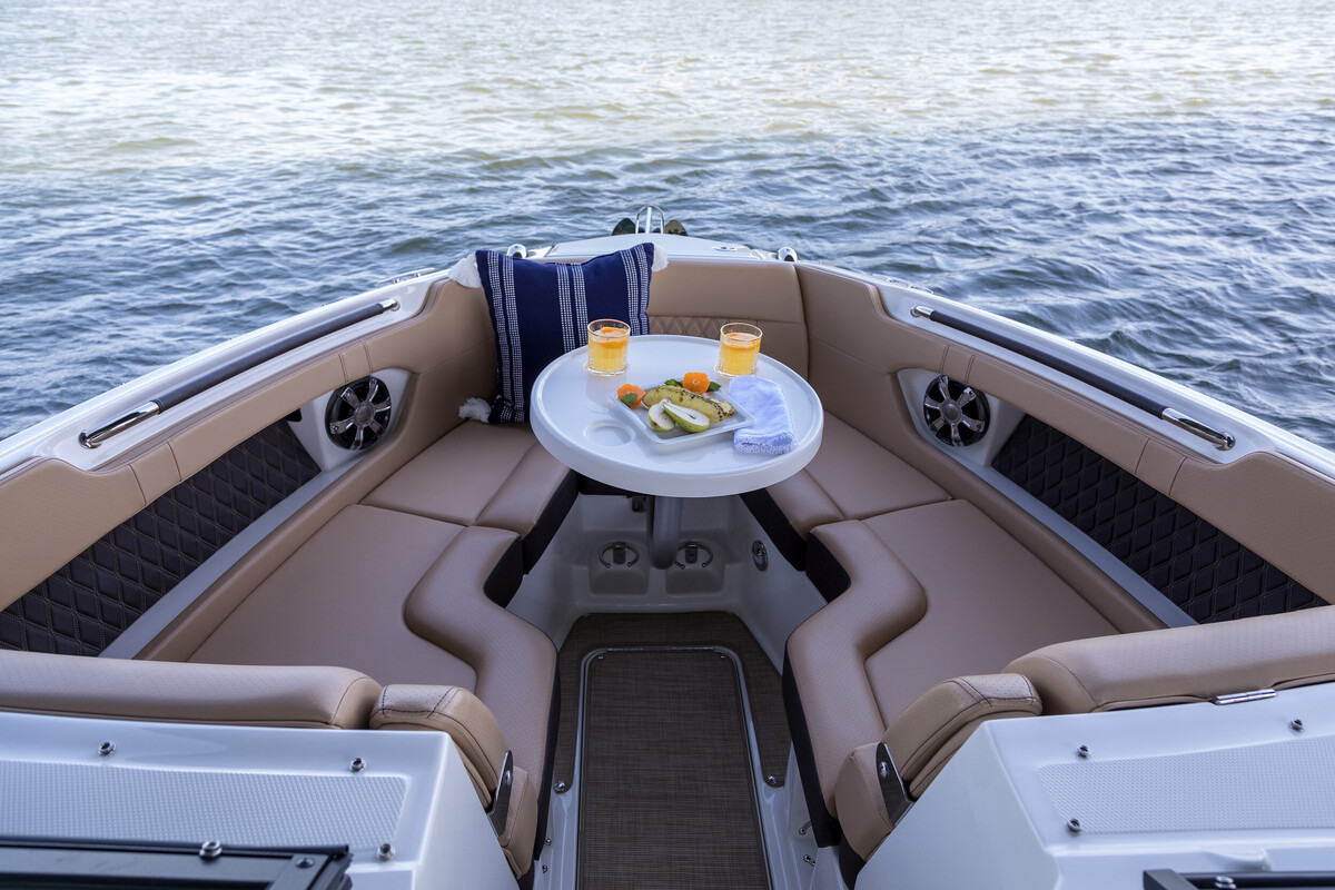 foto: 6 Sea Ray SLX 280