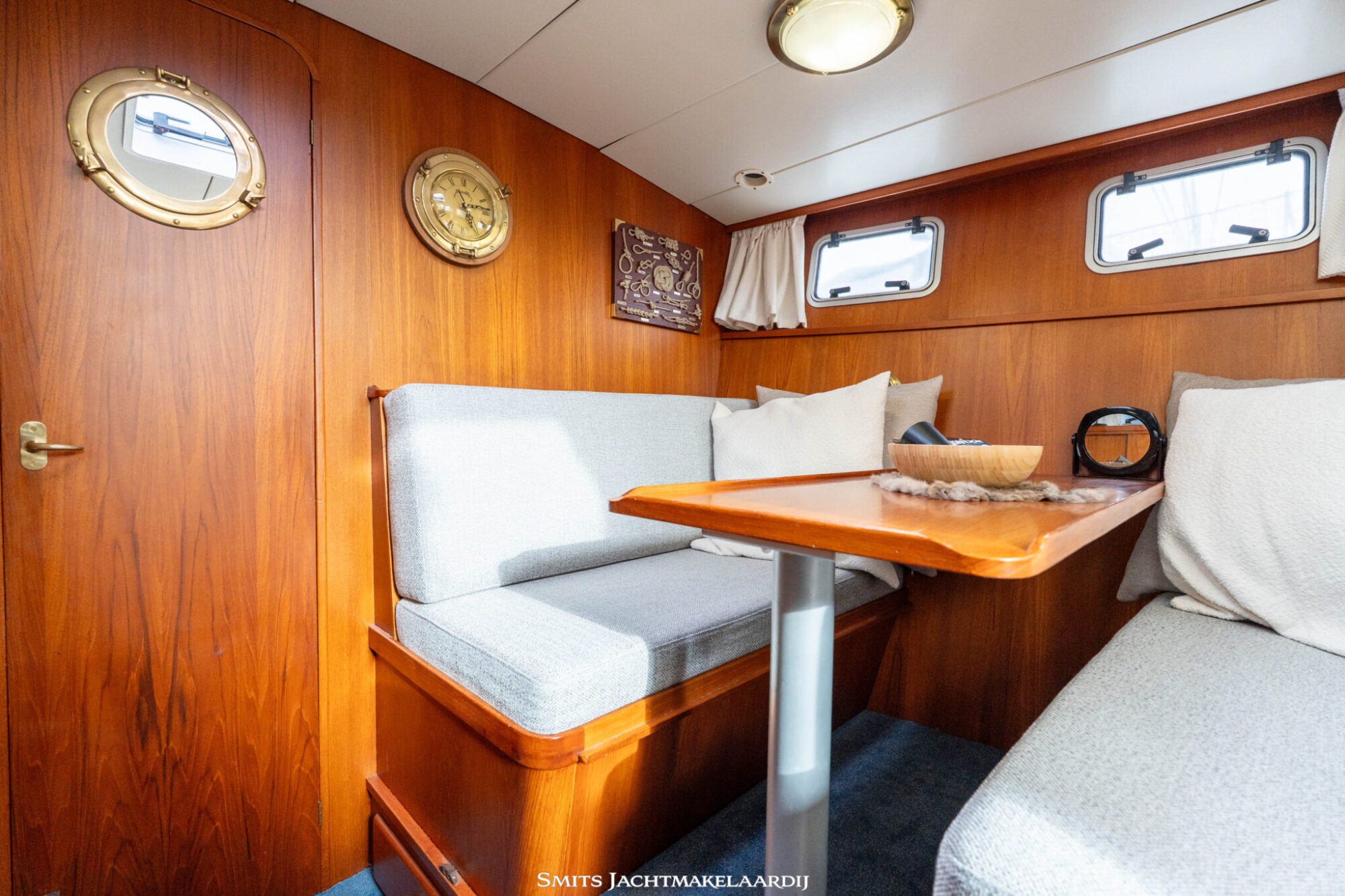 foto: 24 Stevens Stevens Columbus Bakdekkruiser 10.70 AK