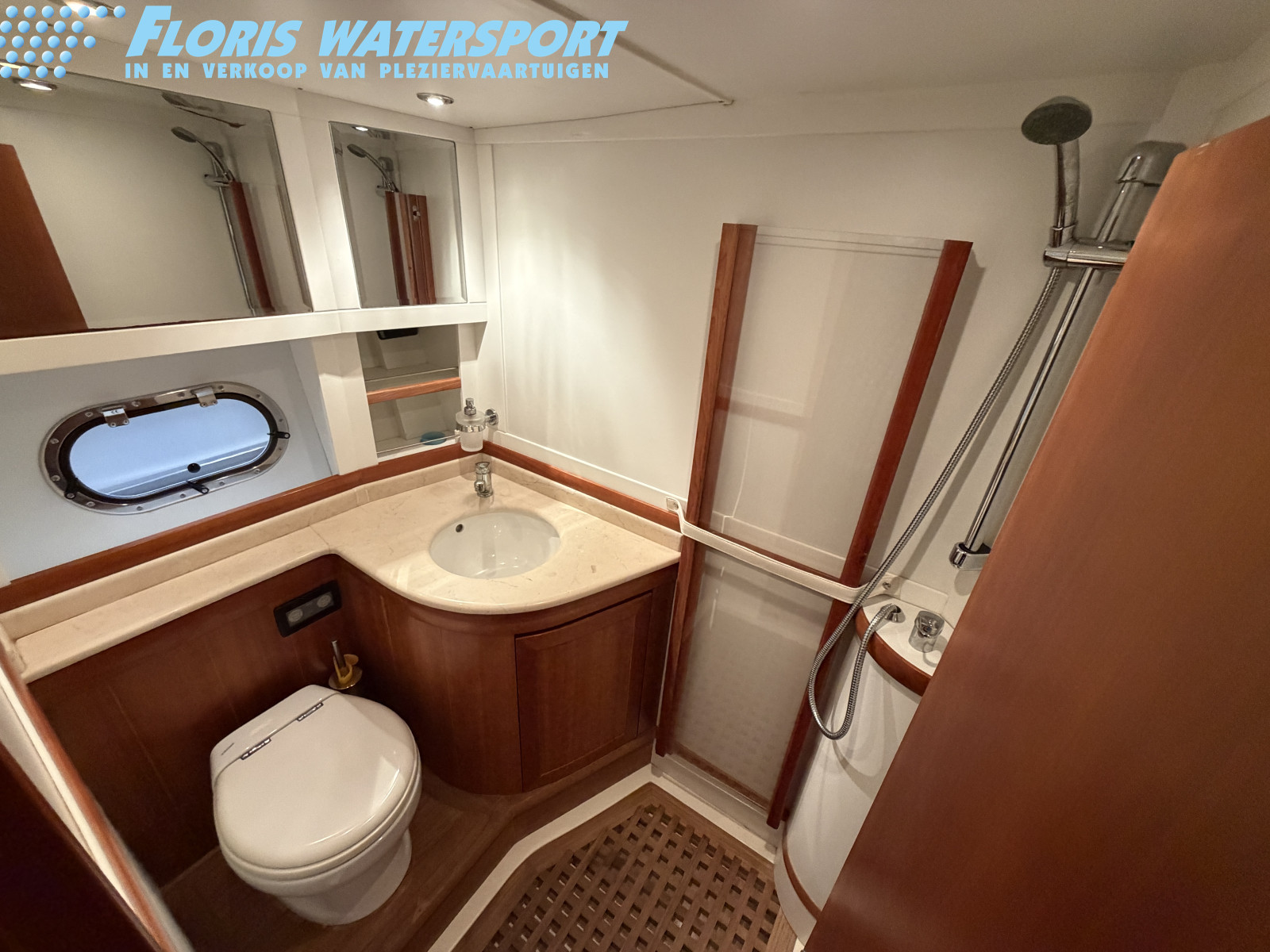 foto: 9 Solare 46 Lobster