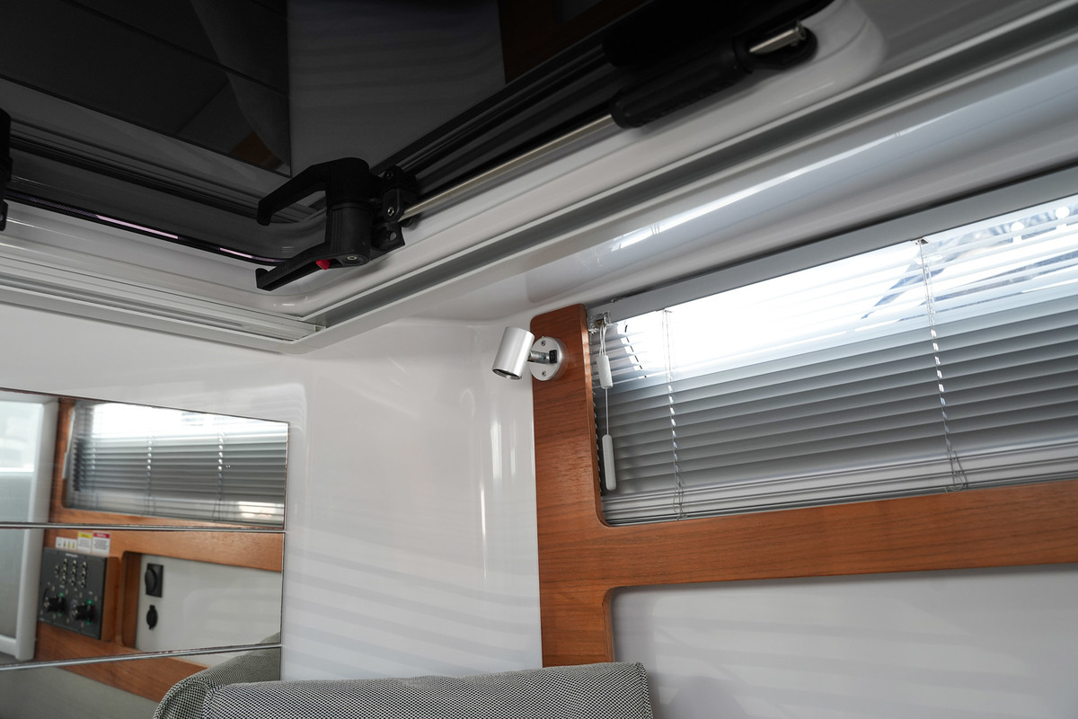 foto: 23 Axopar 28 Cabin