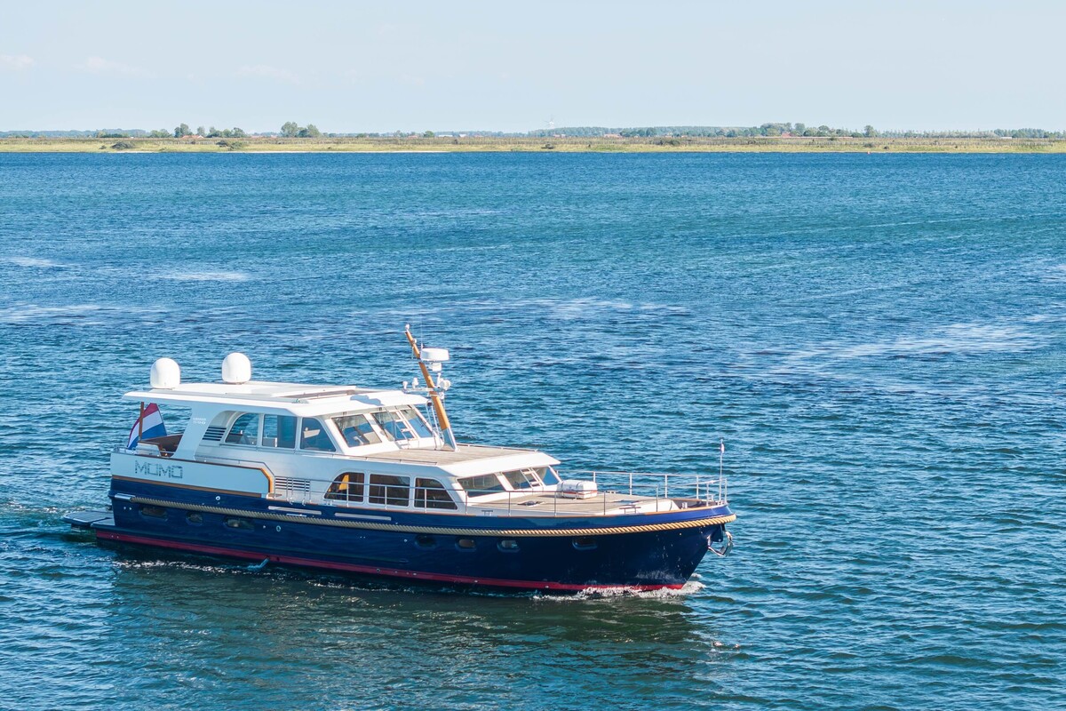 foto: 78 Linssen Grand Sturdy 590 AC Wheelhouse L-Class