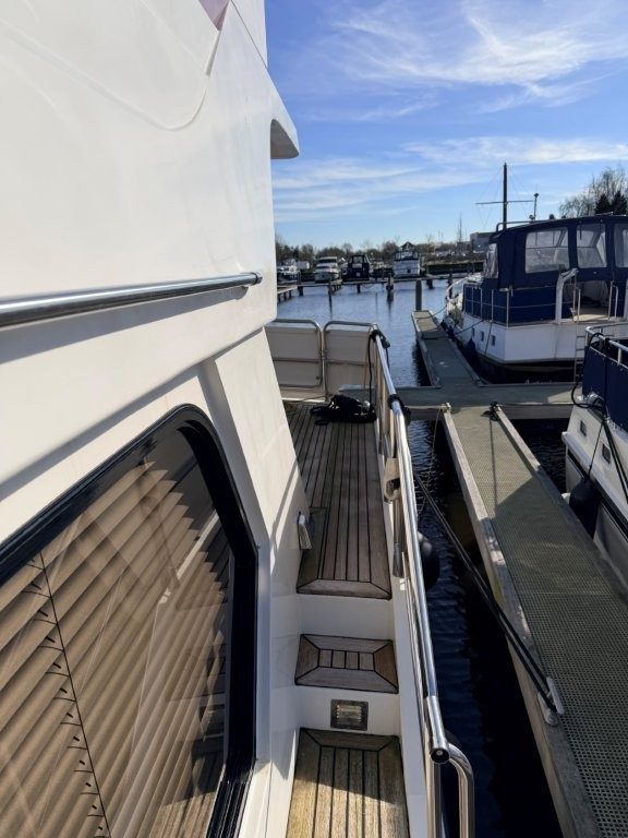 foto: 34 President 56 New Line