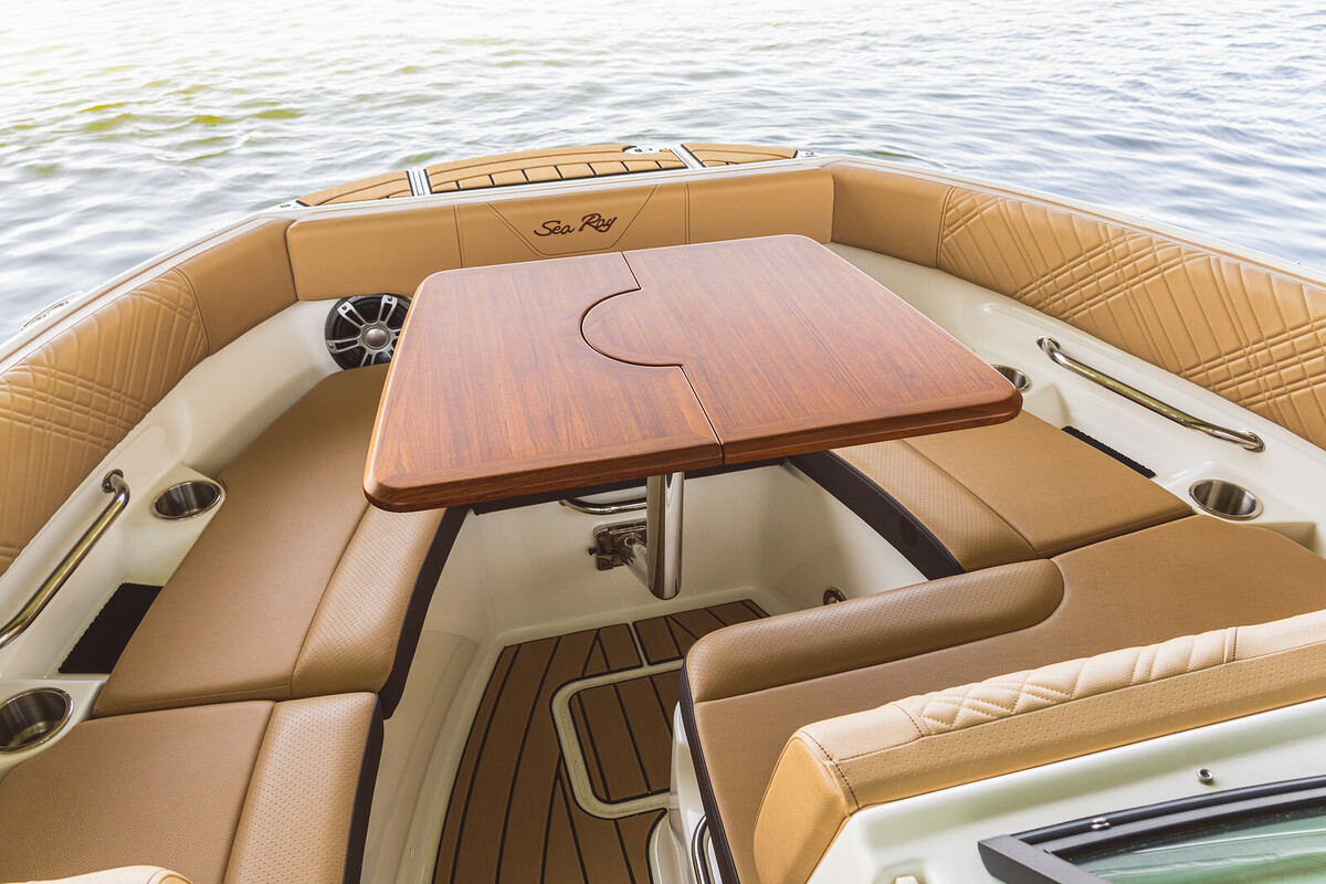 foto: 18 Sea Ray SDX 230