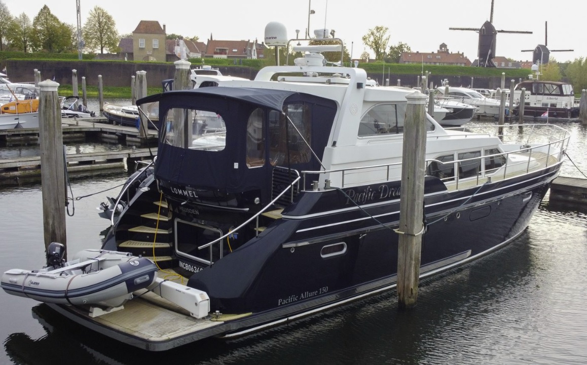 foto: 4 Pacific Allure 150