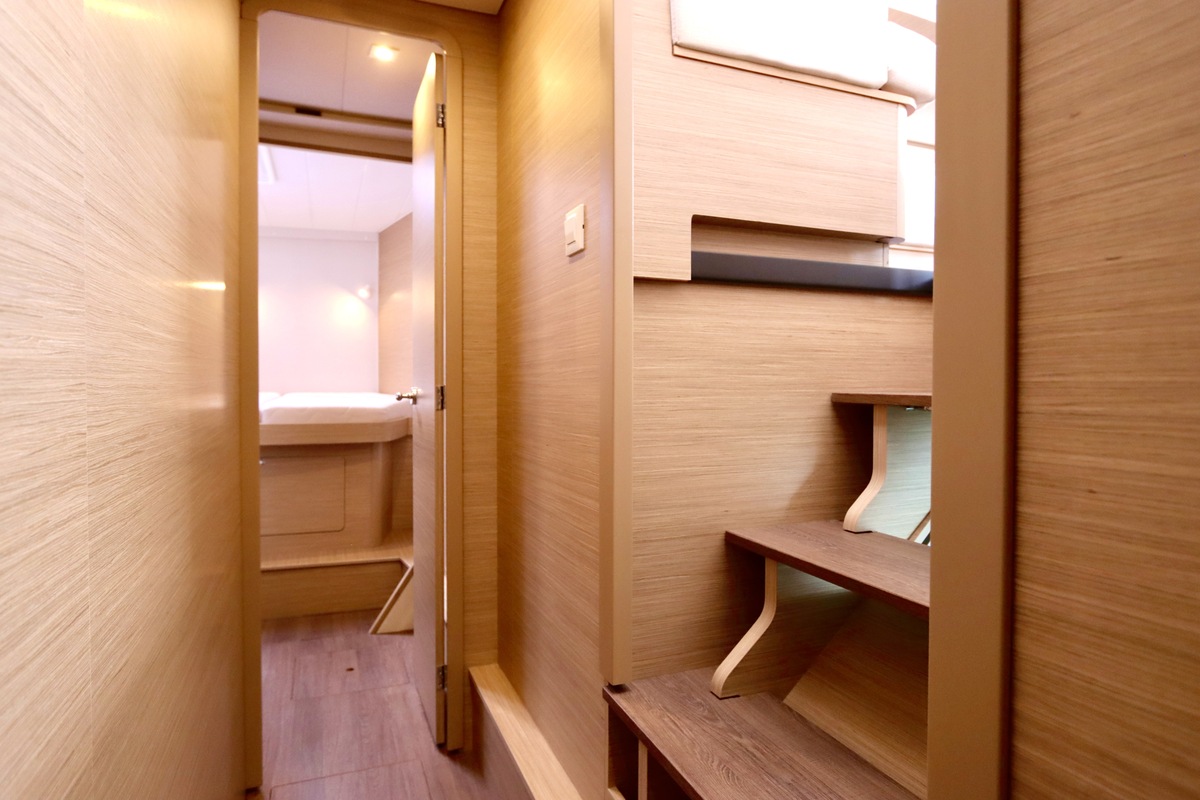 foto: 79 Lagoon 42 Full specs