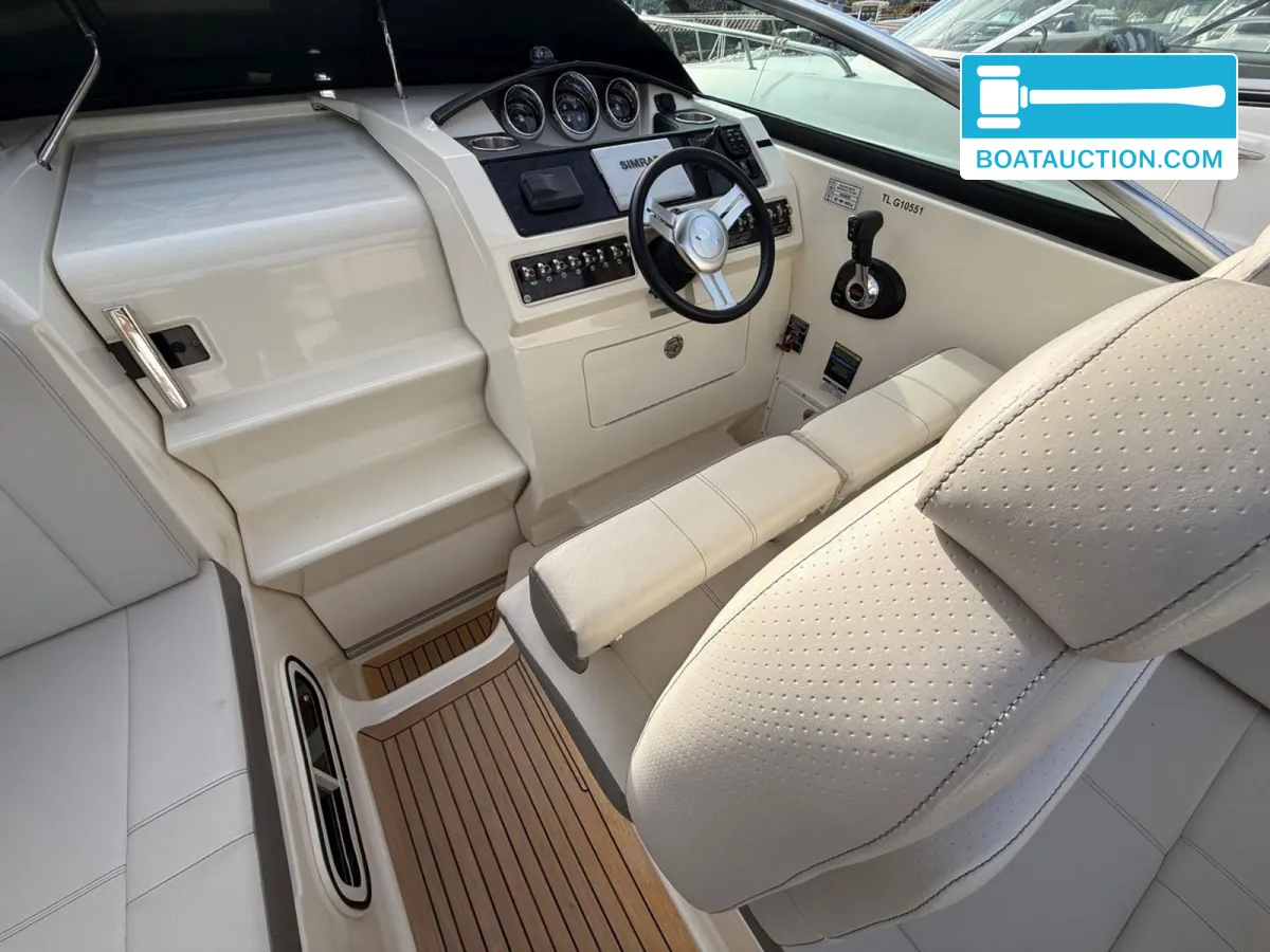 foto: 8 Sea Ray 265 Sundancer