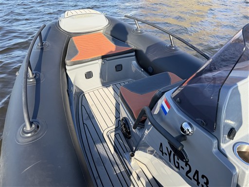 foto: 10 Grand 420 Golden Line