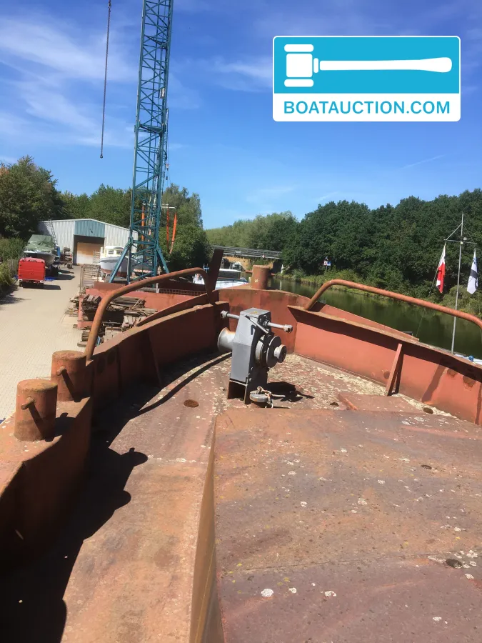 foto: 5 Sleepboot 1500