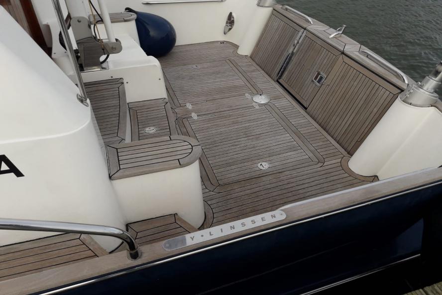 foto: 23 Linssen 45 DS Variotop 