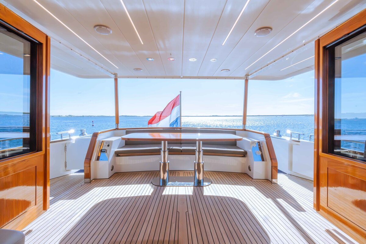 foto: 79 Linssen Grand Sturdy 590 AC Wheelhouse L-Class