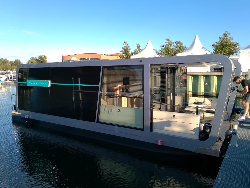 foto: 11 Perla E-vision 42
