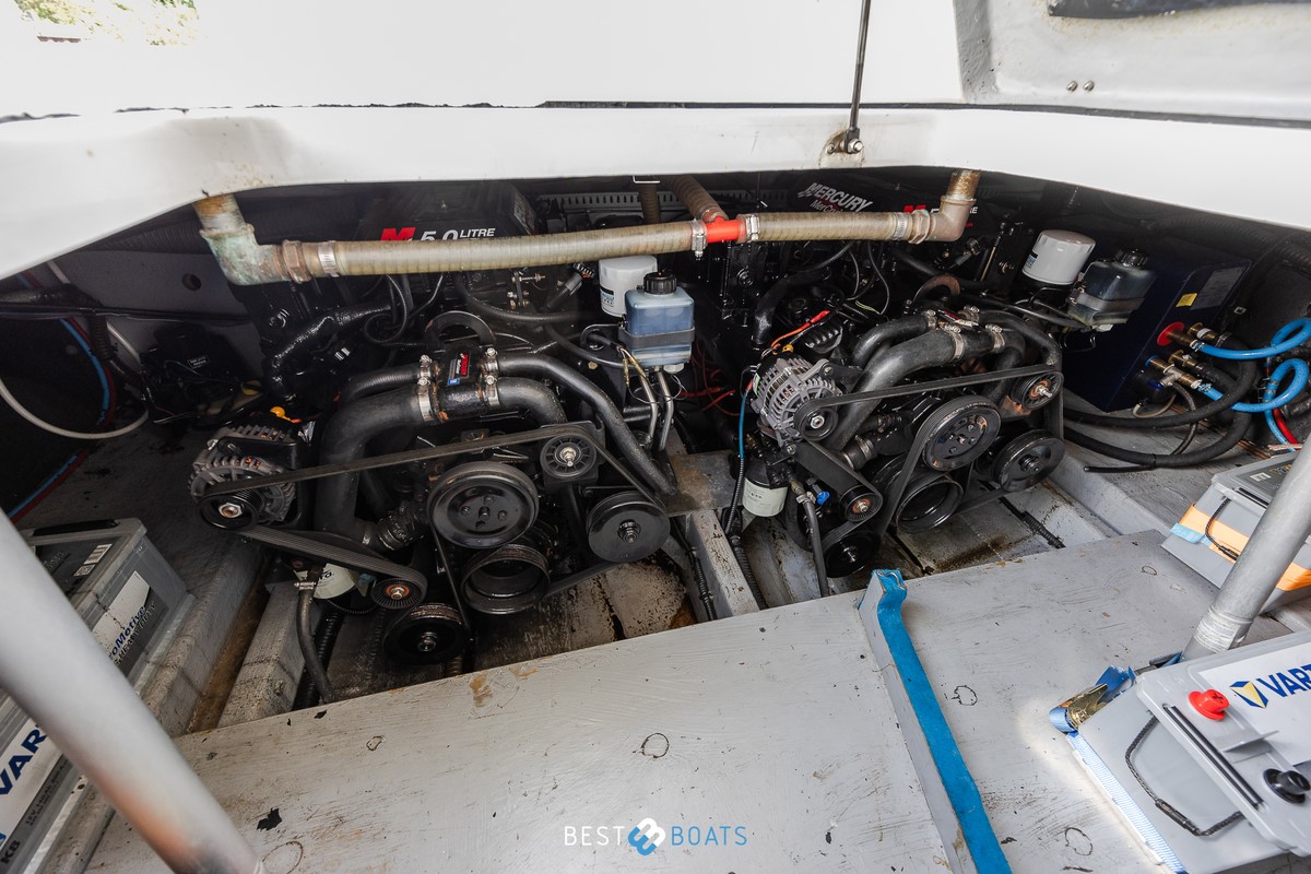 foto: 17 Sessa Marine Oyster 34
