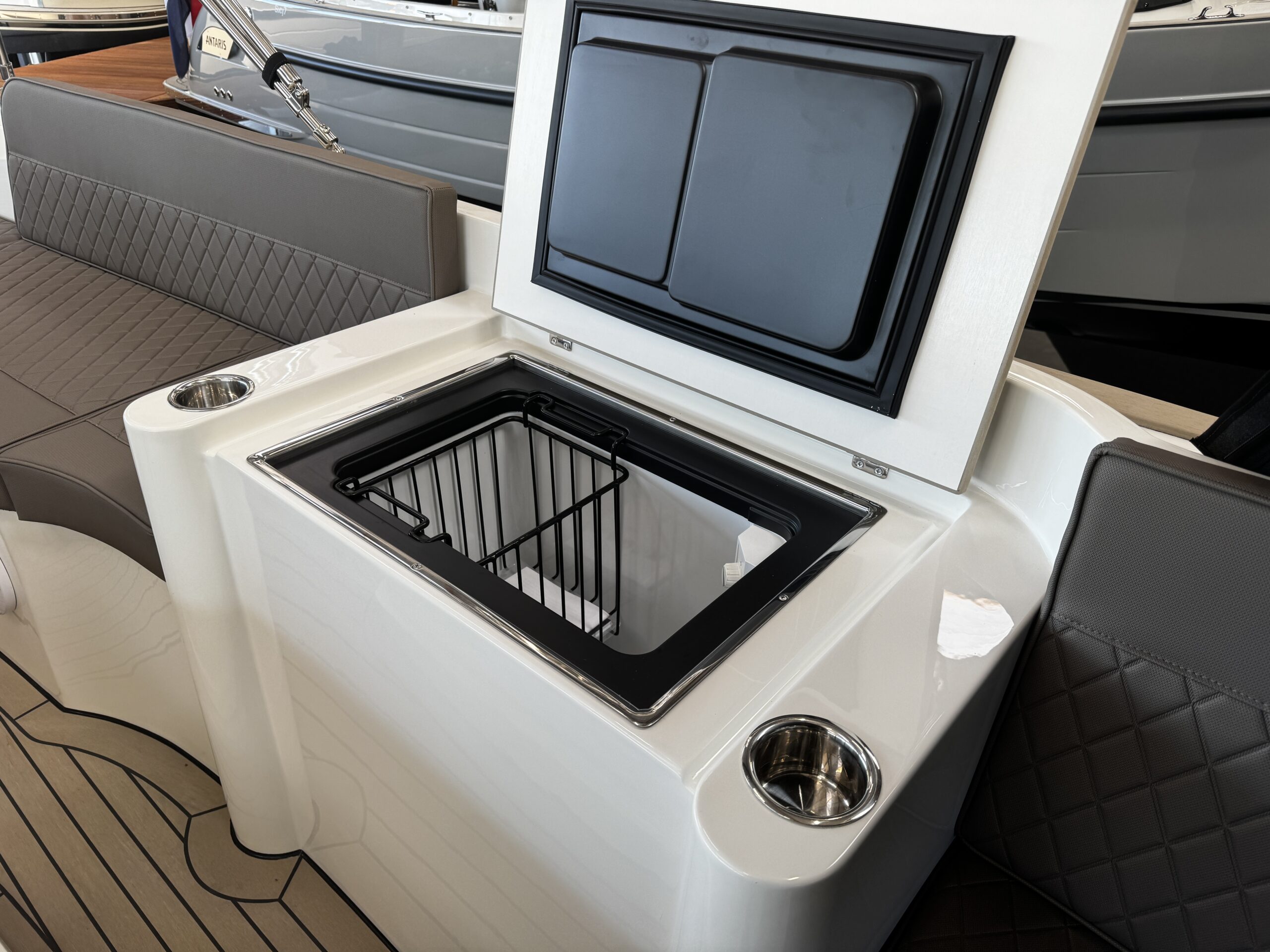 foto: 7 Antaris Sixty7 (op voorraad)