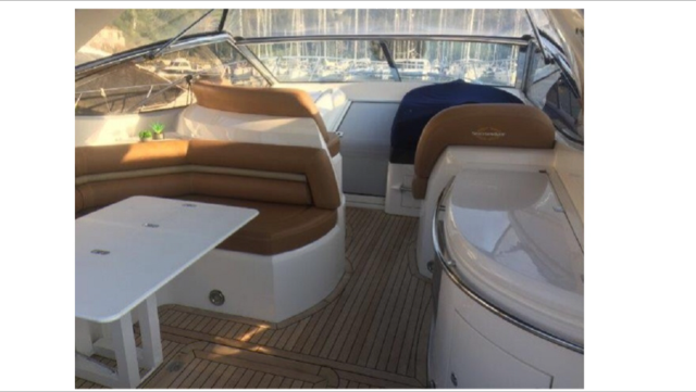 foto: 13 Sunseeker Portofino 46