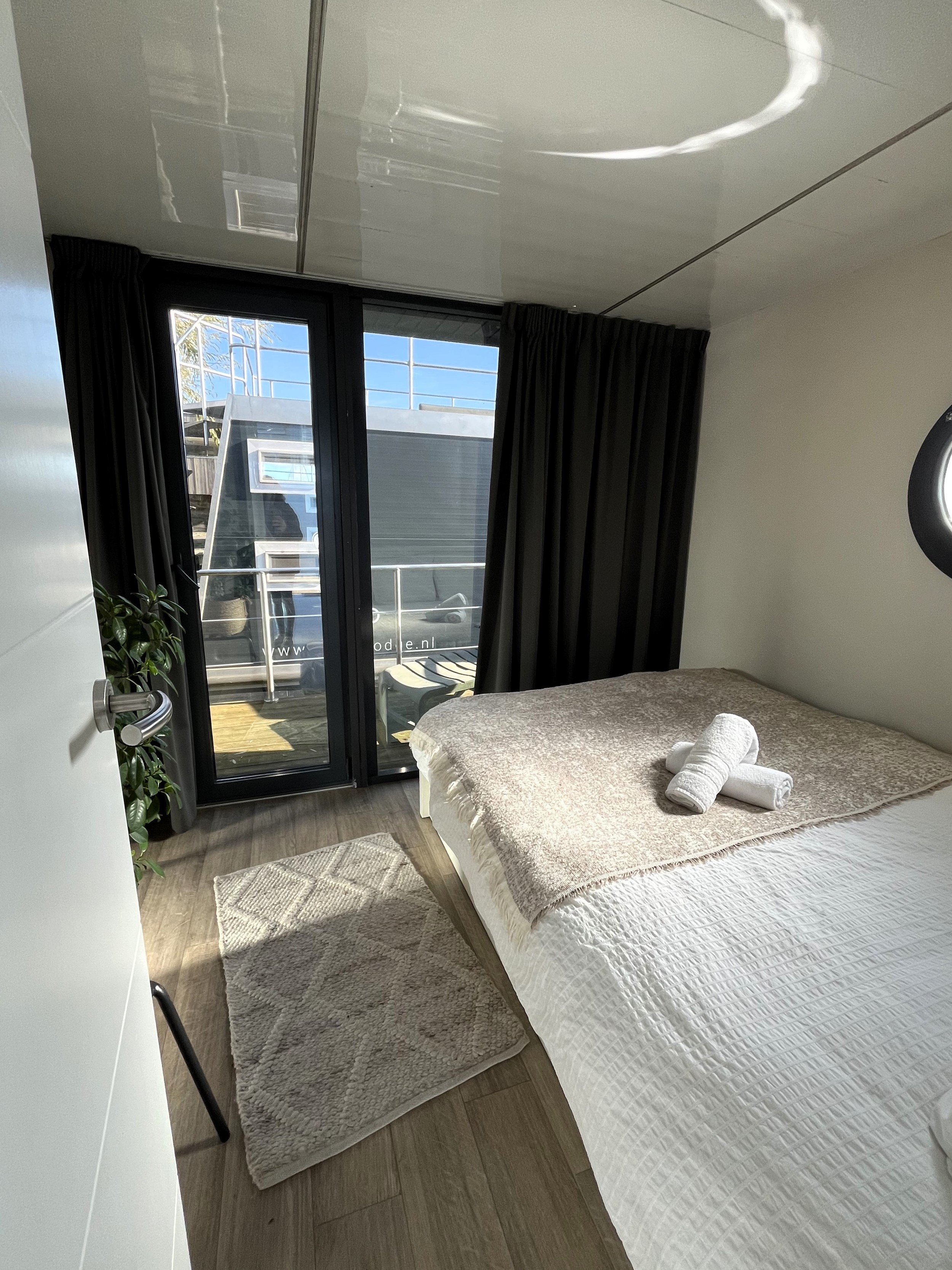foto: 13 La Mare Apartboat (houseboat)