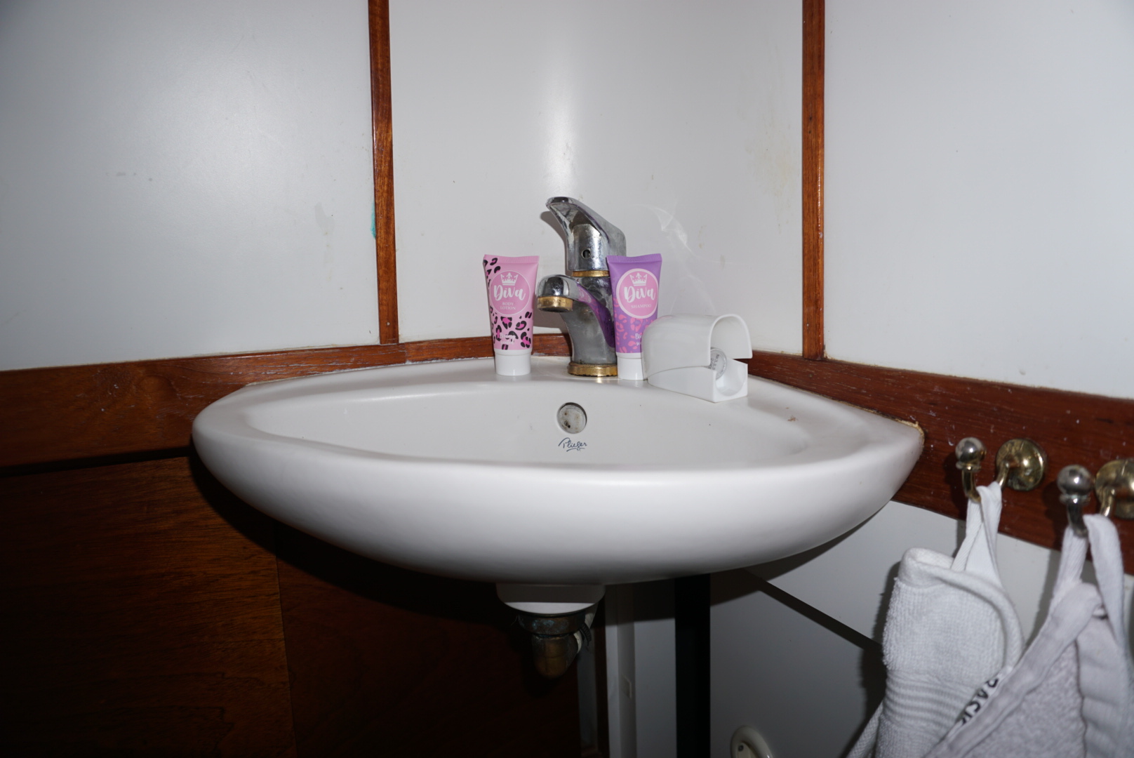 foto: 19 Tjalk Motortjalk 11.80 OK