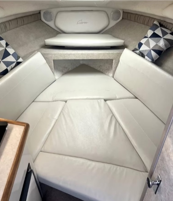 foto: 6 Bayliner 2355 Siera