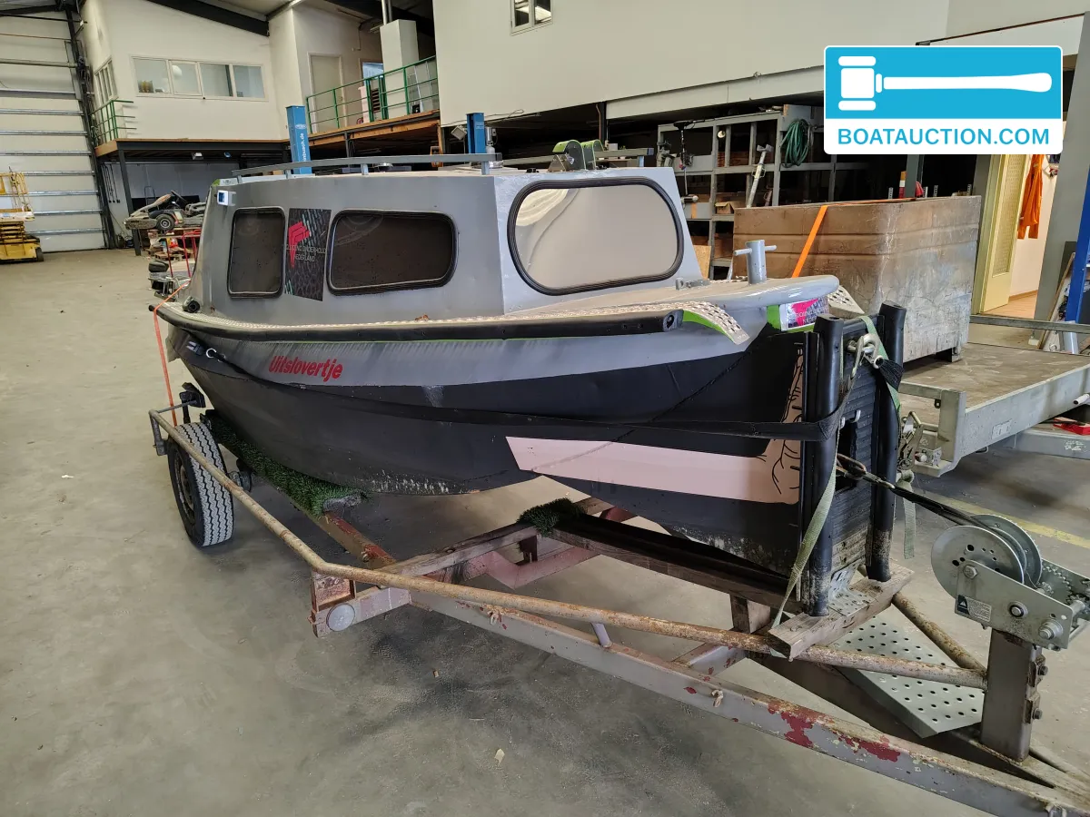 foto: 11 Kajuitboot 477