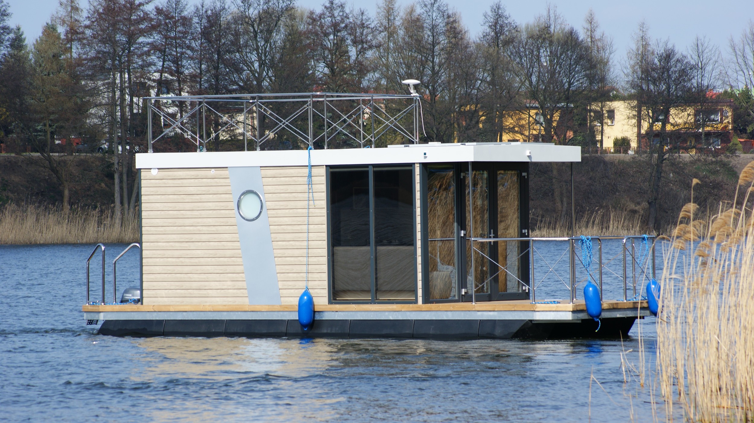 foto: 28 Campi 300 Houseboat