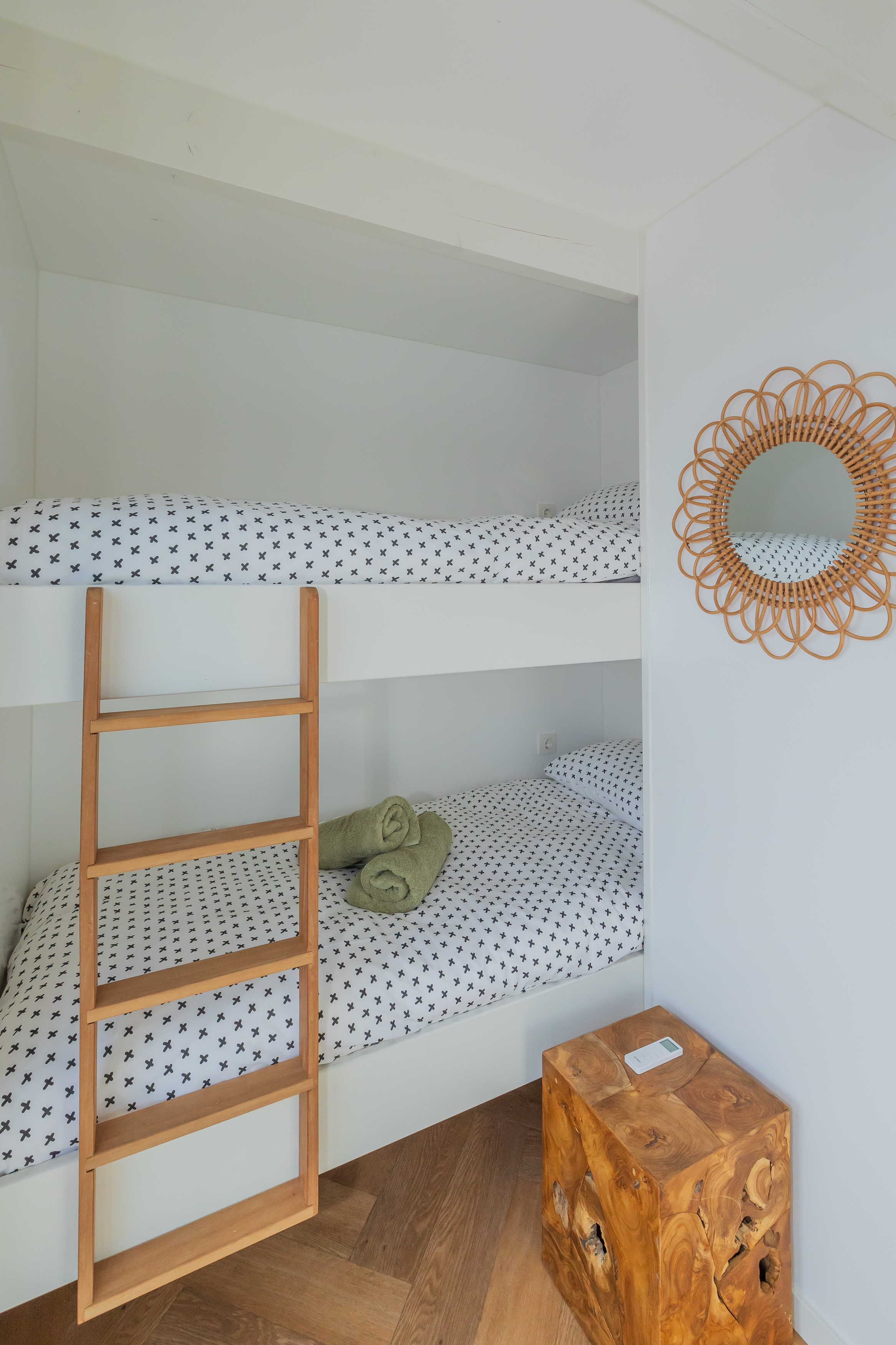 foto: 23 Surla (met Tender) Houseboat 15 Volledig Elektrisch With Charter