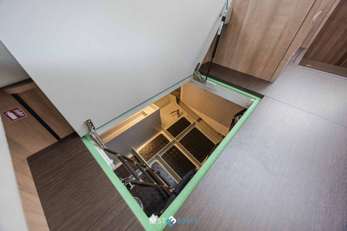 foto: 24 Linssen  40SL Sedan - 75 Years Anniversary Edition  