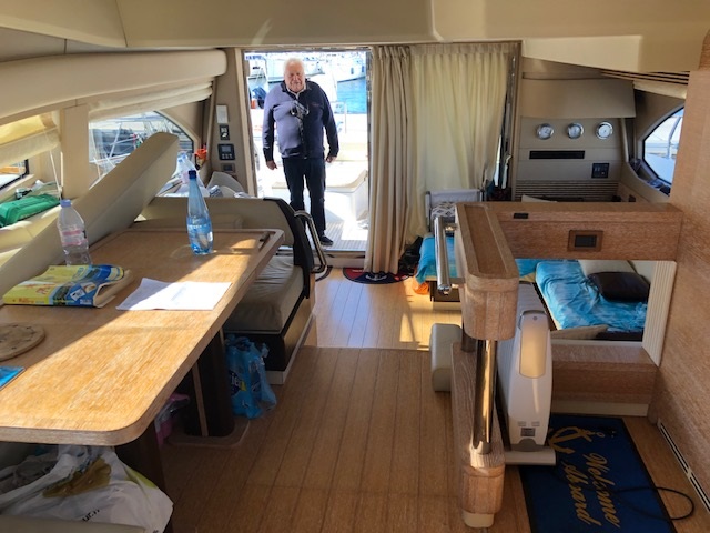 foto: 12 Azimut  54 Fly