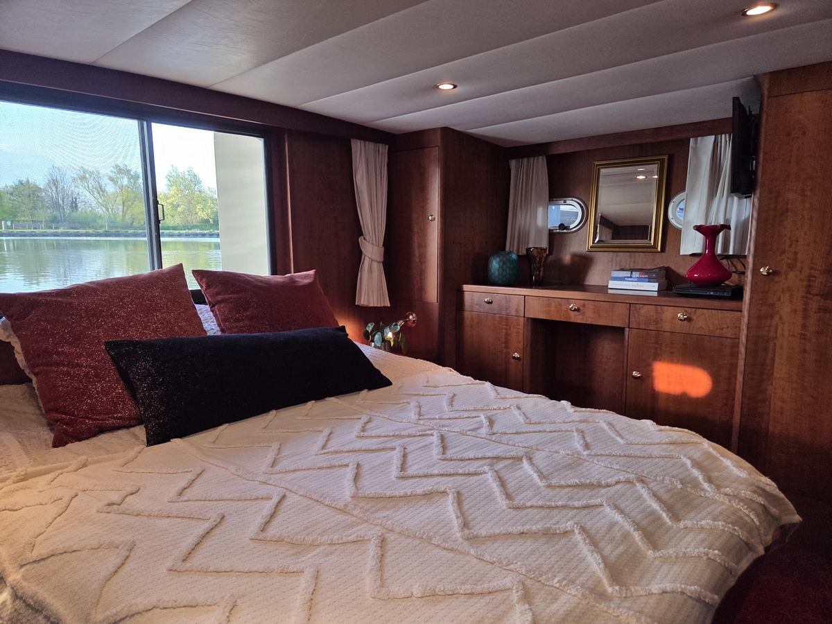 foto: 11 Valk Continental 1500 Cabrio