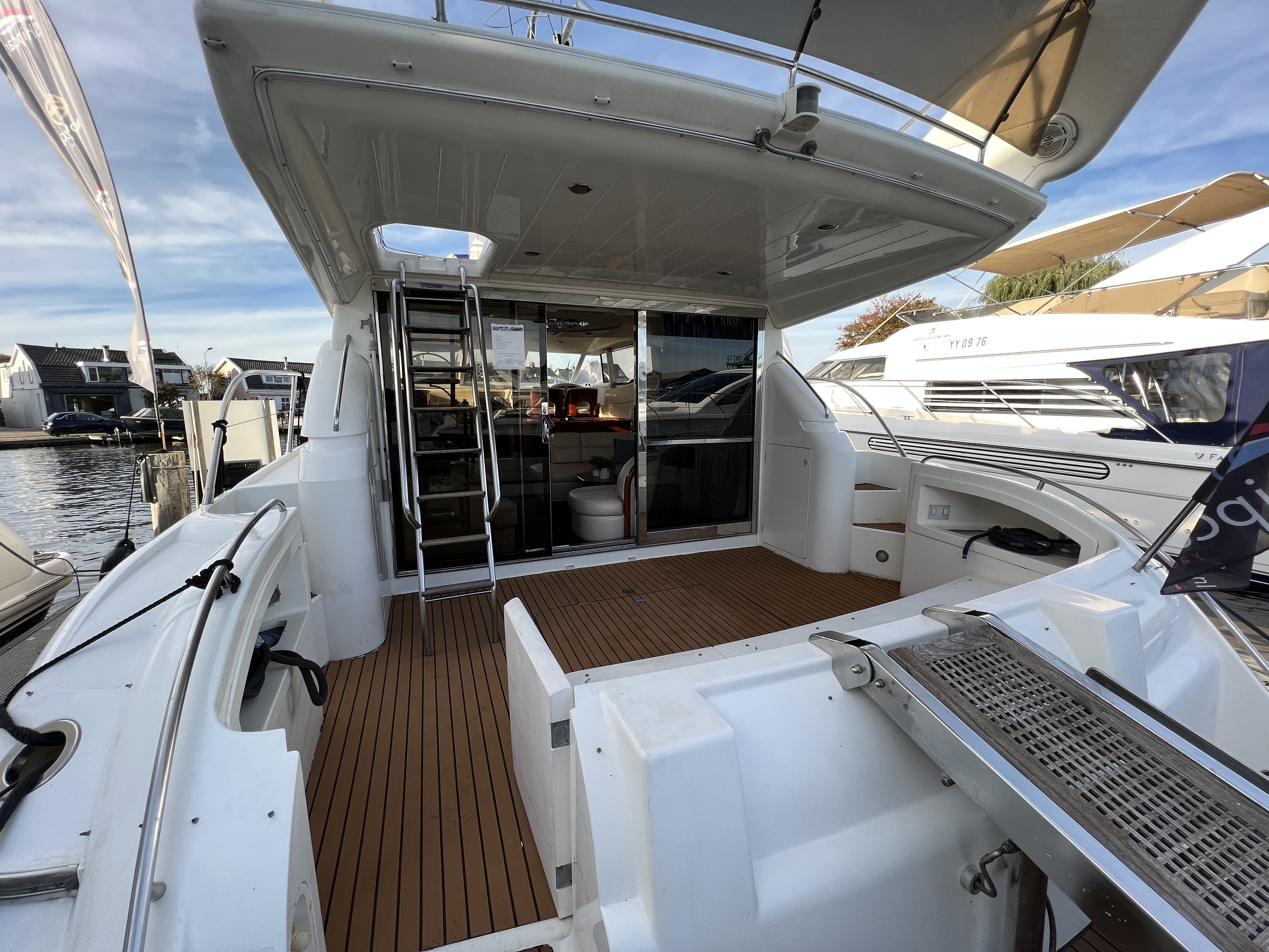 foto: 14 Princess 56