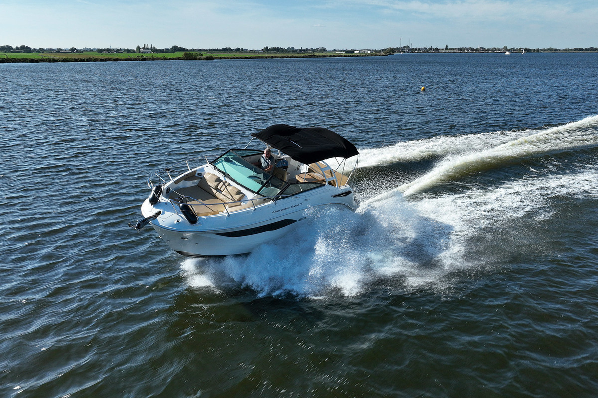 foto: 27 Sea Ray Sundancer 290