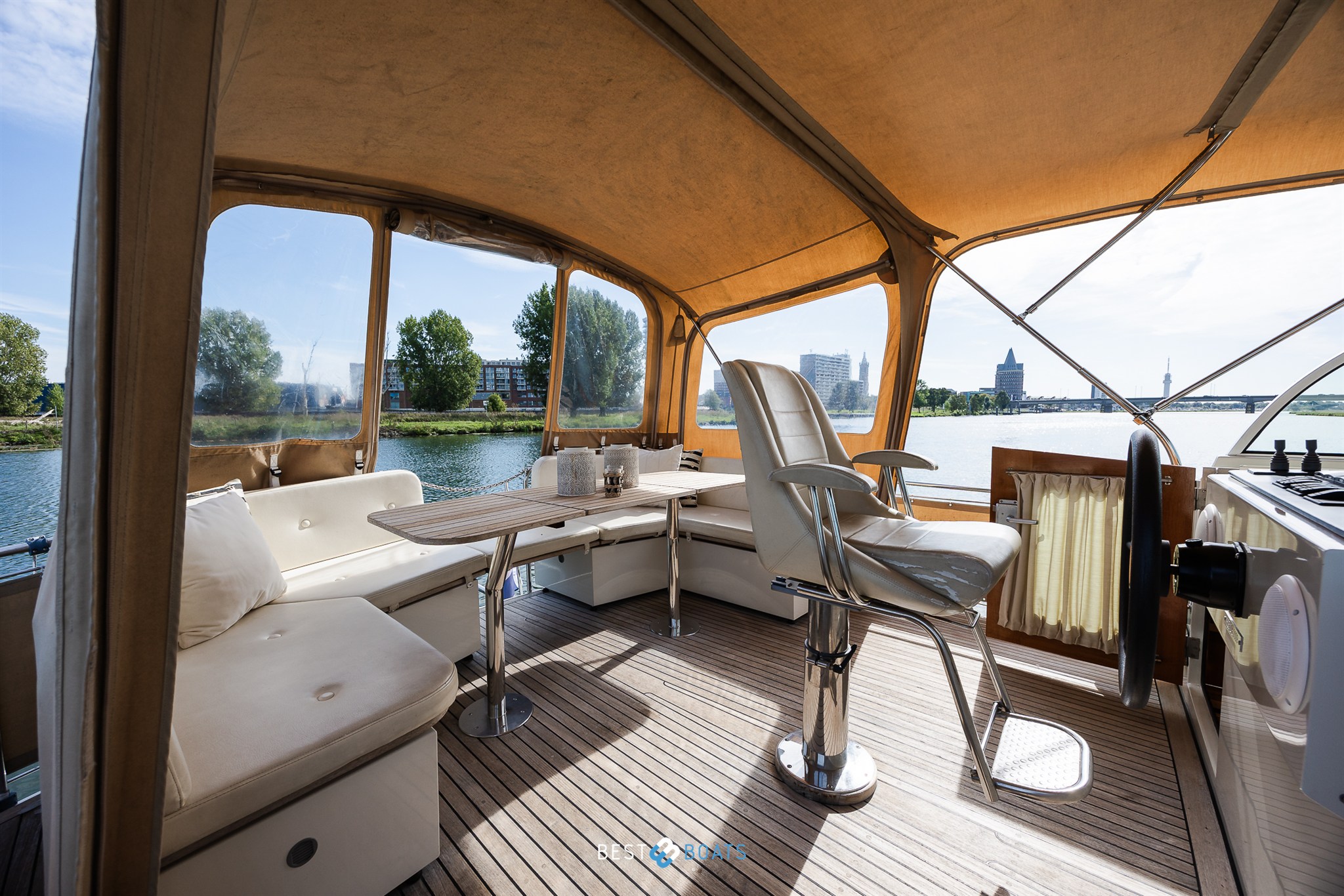foto: 15 Linssen Grand Sturdy 40.9 AC
