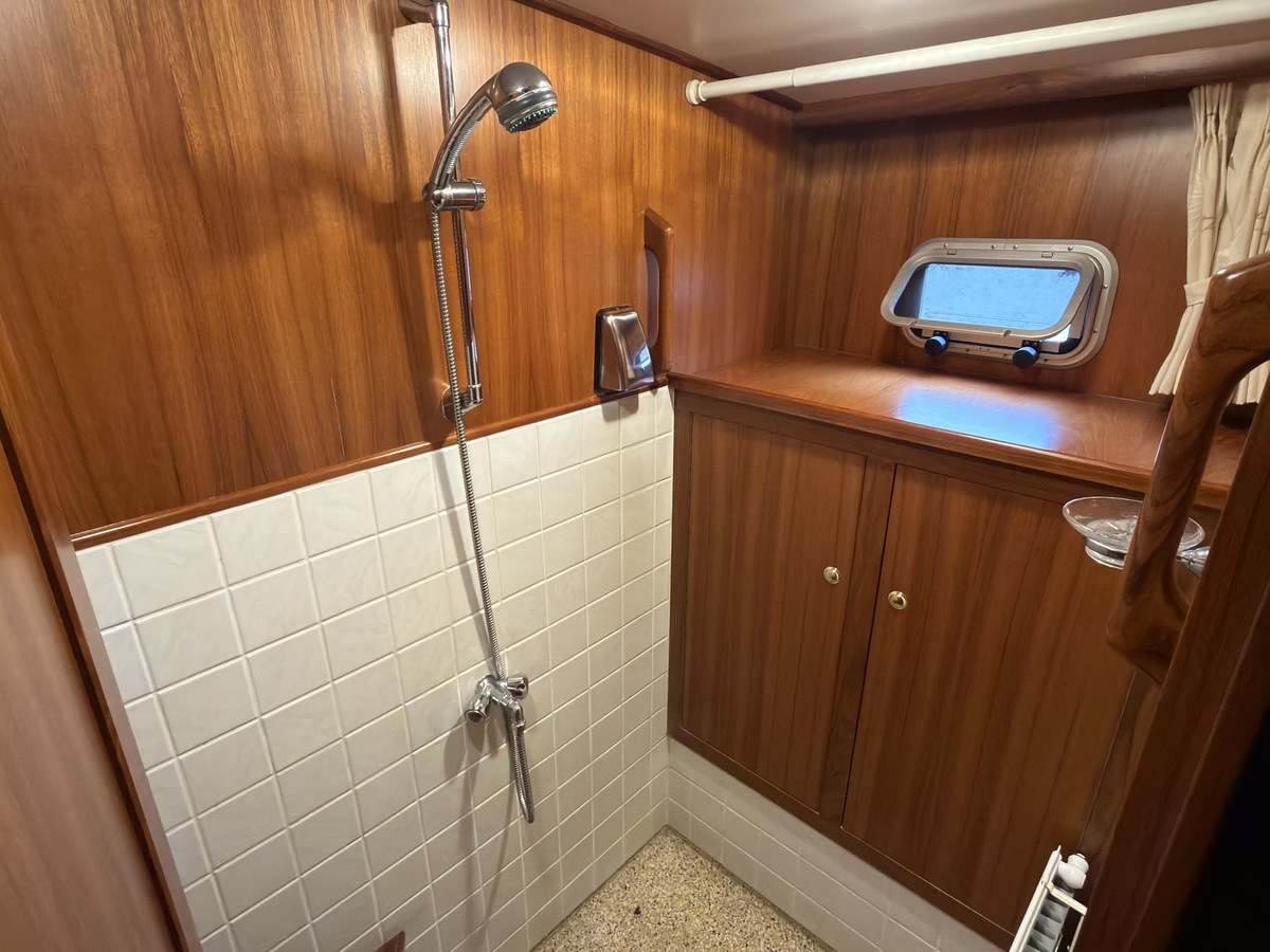 foto: 15 Anker Trawler 1700