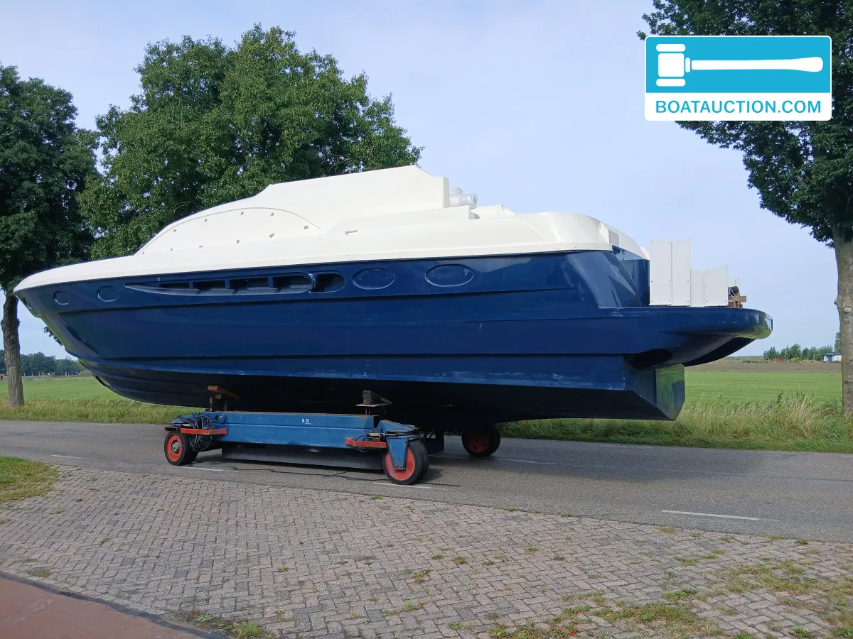 hoofdfoto: 1 Atlantic 52