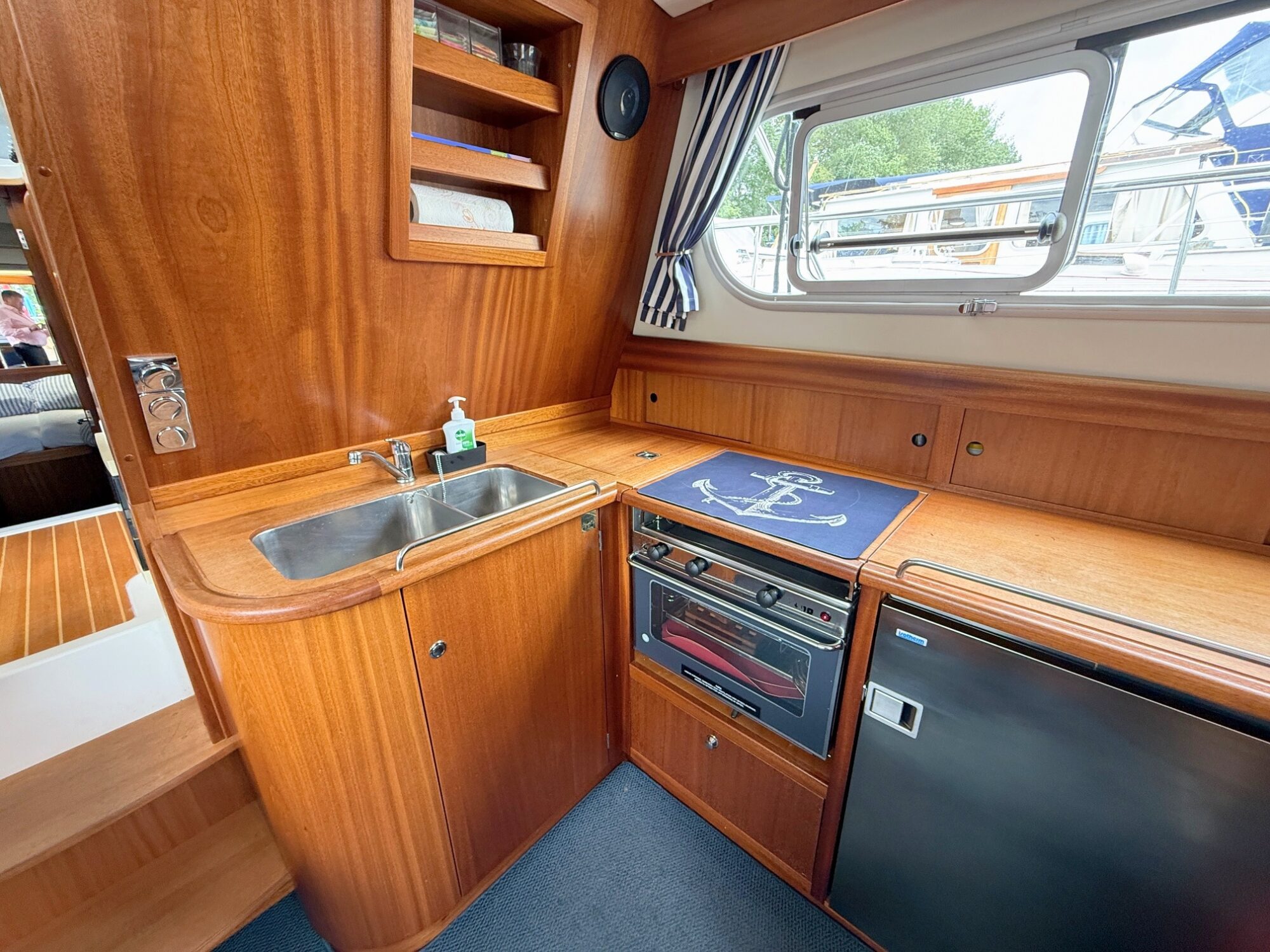 foto: 27 nimbus Nimbus 380 Commander