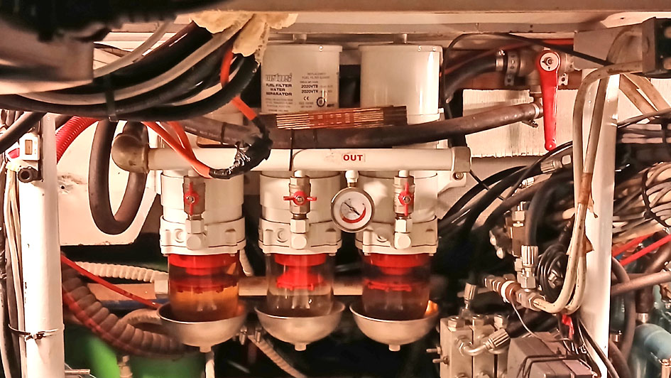 foto: 28 Trawlerjacht 48, zeegaand