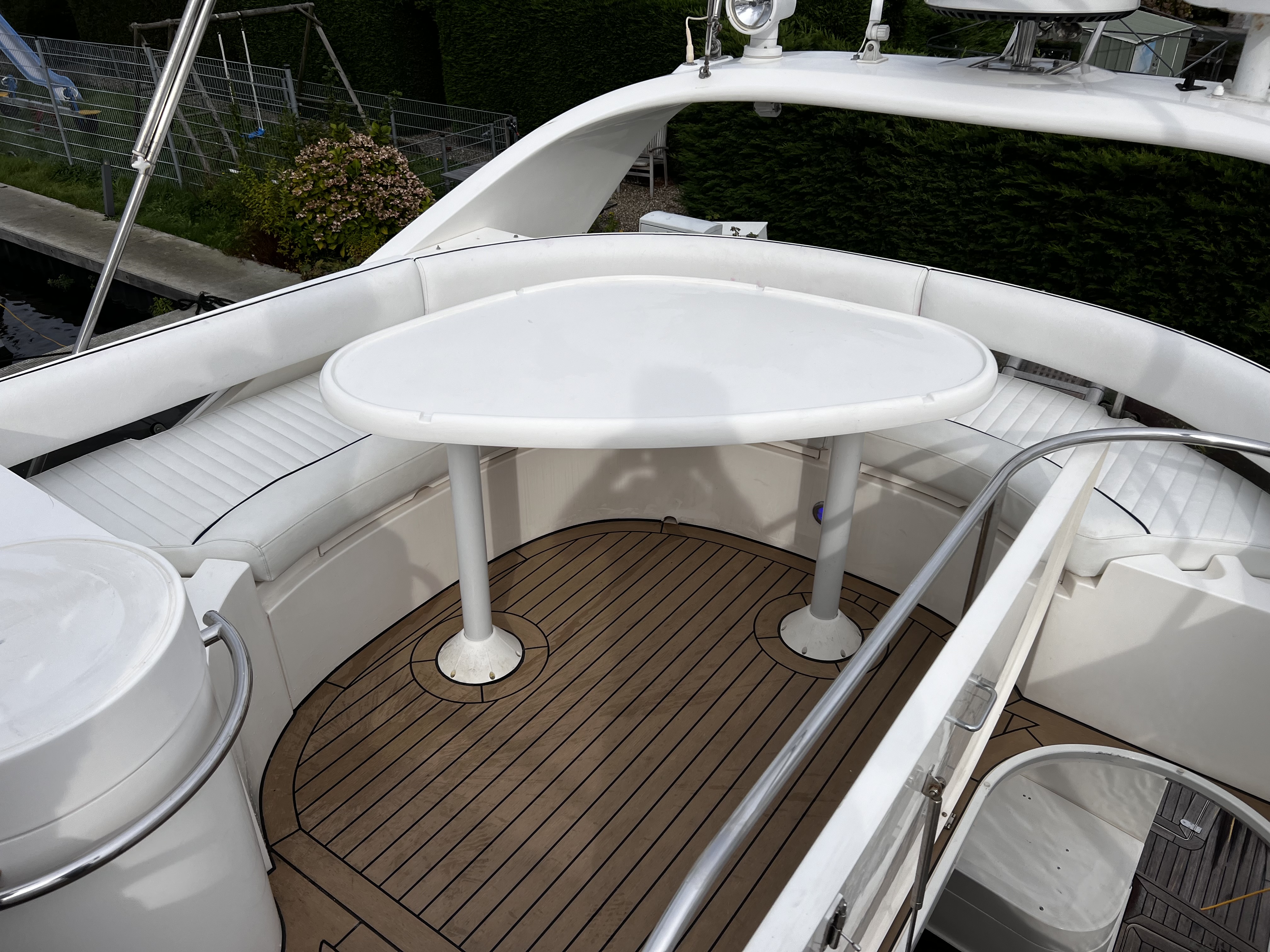 foto: 31 Fairline Phantom 46