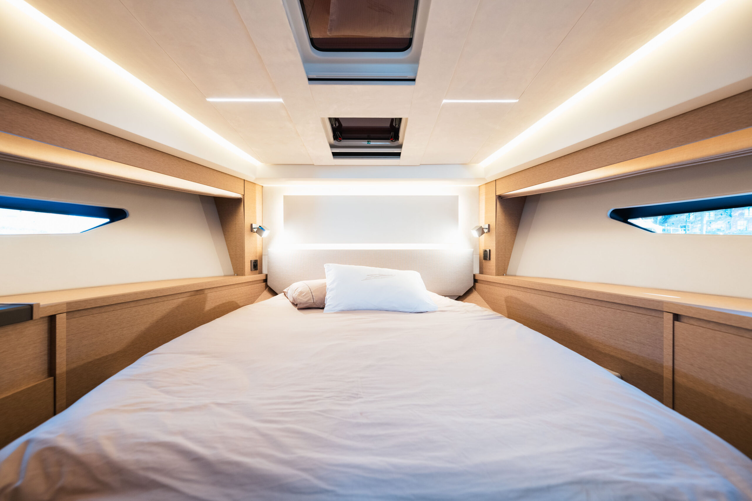 foto: 12 Prestige 520