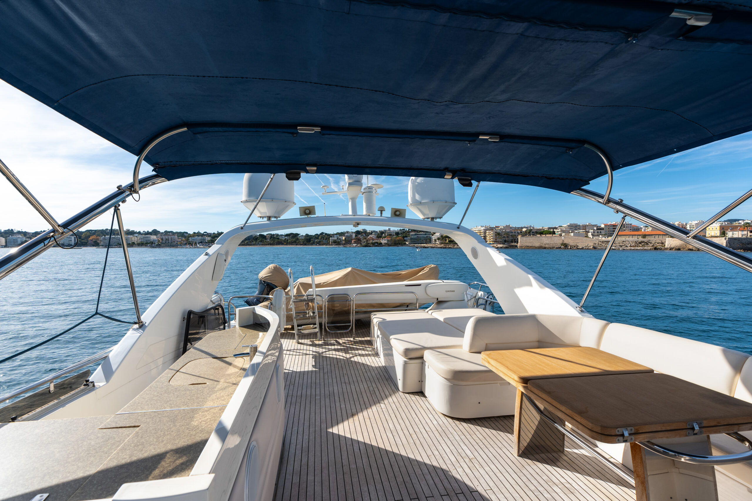 foto: 42 Princess 85