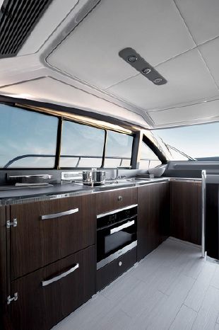 foto: 7 Azimut 50