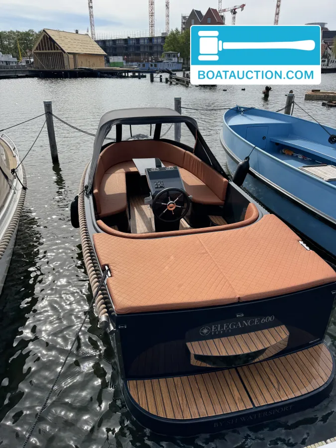 foto: 5 Waterdream Elegance 600