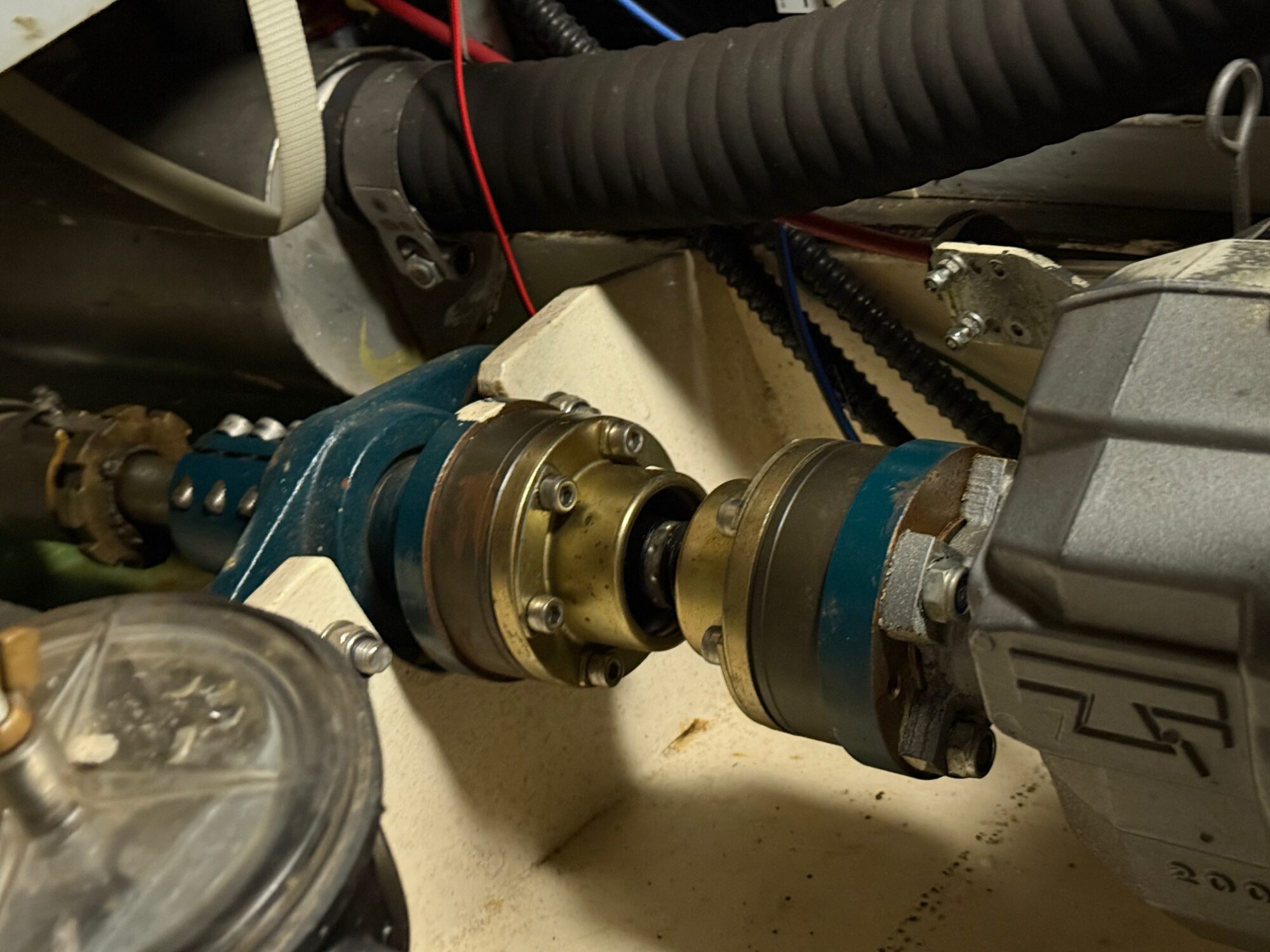 foto: 18 Flevo Flevo Spiegelkotter 12.50 AK Cabrio