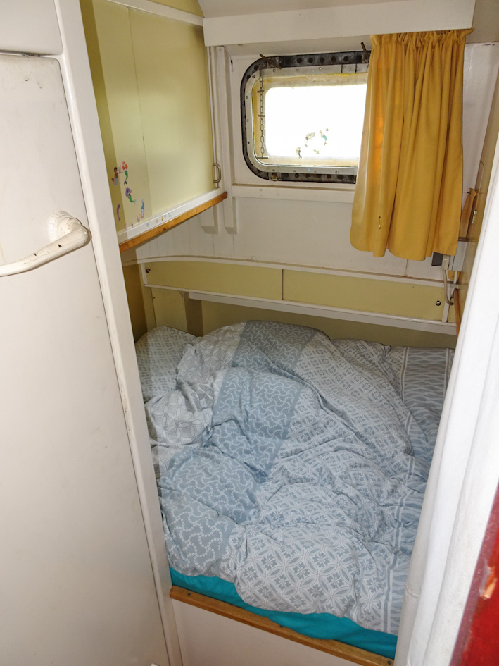 foto: 22 Varend Woonschip ex RWS vlet 14.78