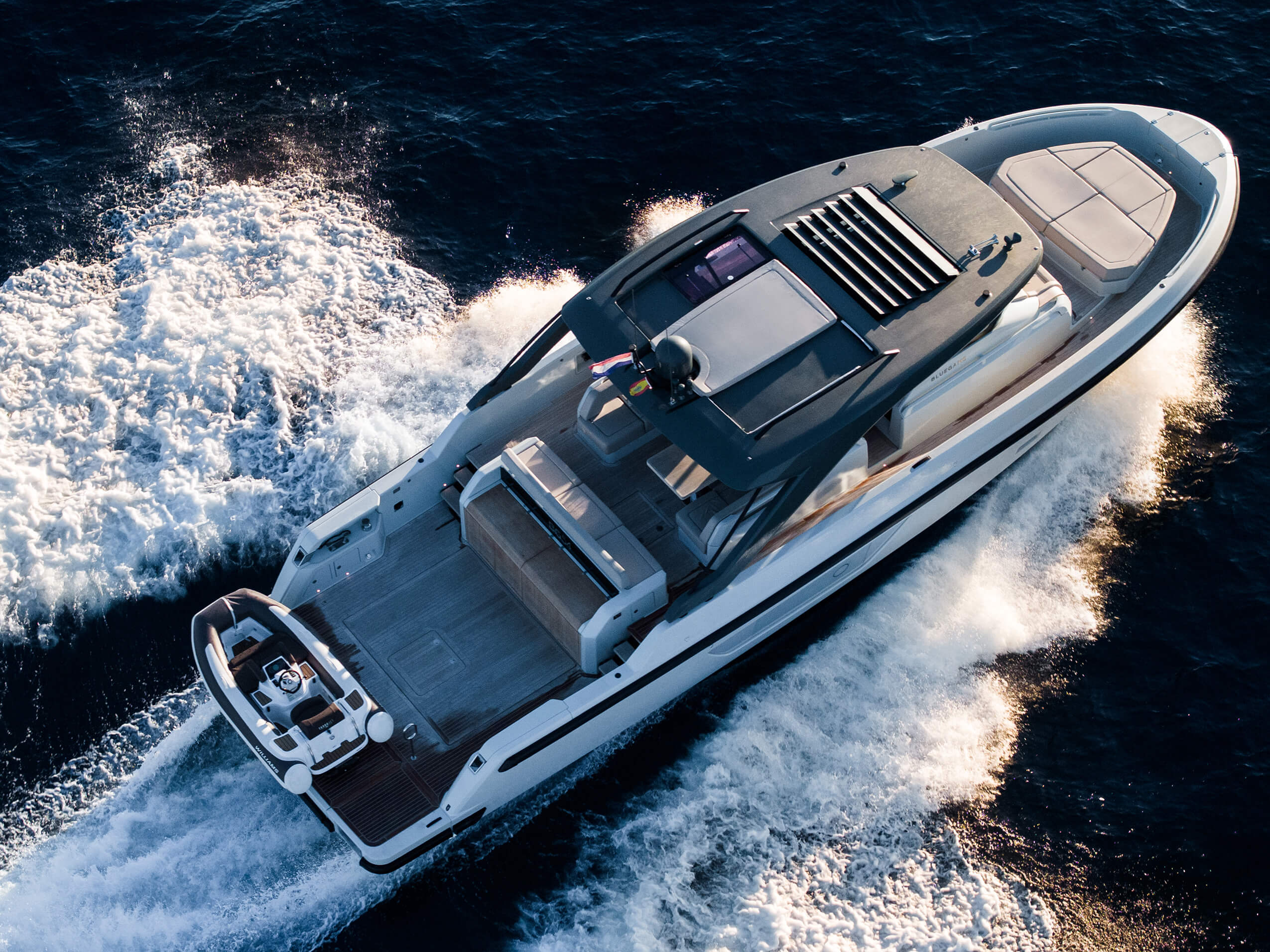 foto: 7 Bluegame BG54