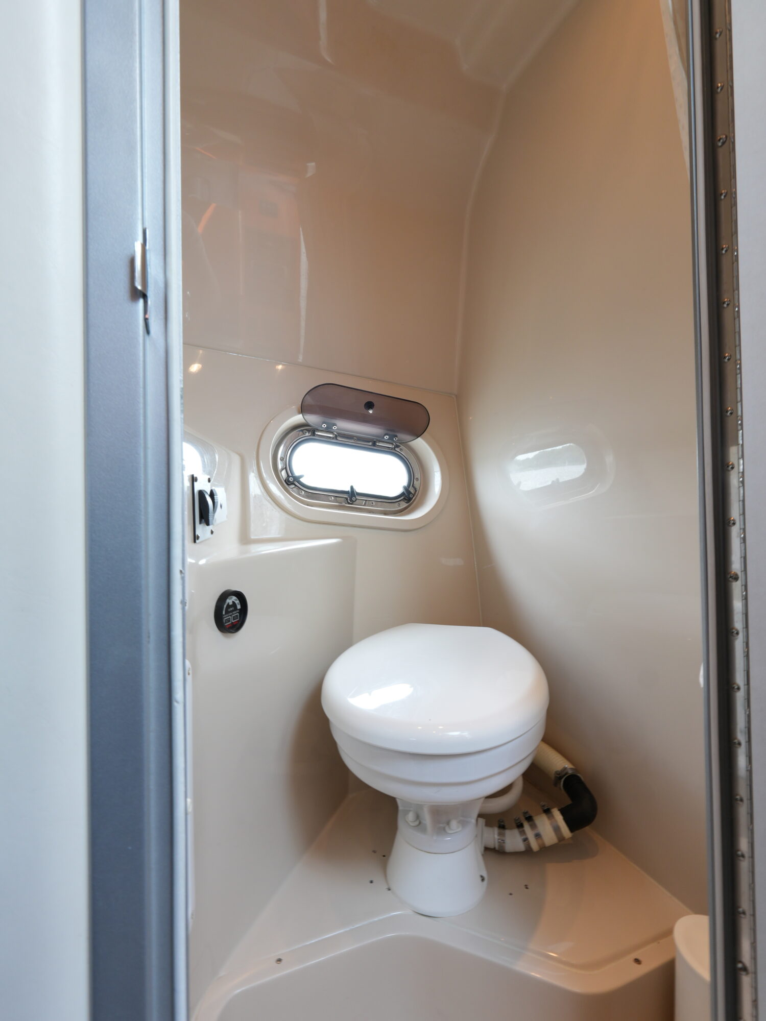 foto: 11 Four Winns Four Winns 248 Vista