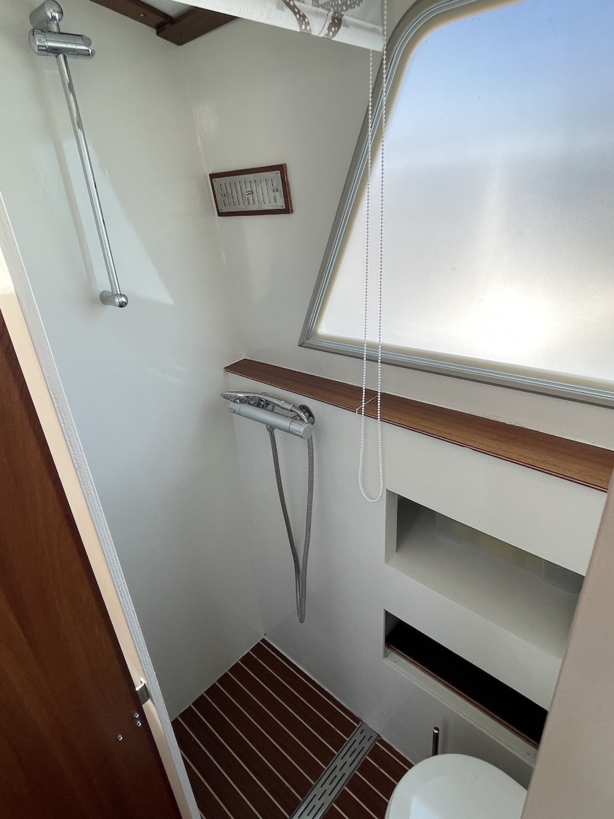 foto: 10 Doerak 1050 AK Drika